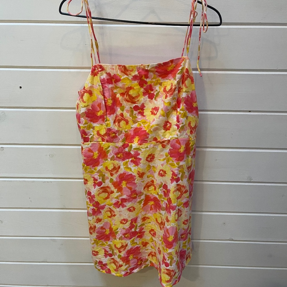 Short Floral Shoulder Tie Dress